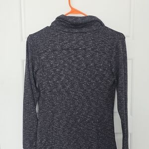 Columbia Women's Heathered Funnel Neck Pullover - Charcoal Gray